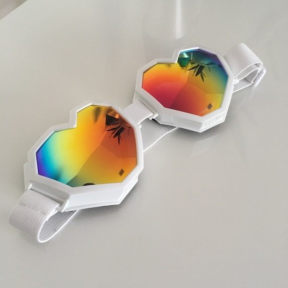White Heart Goggles Mirror Sunglasses Glasses - Picture 8 of 12